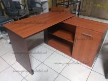 escritorio en forma de L secretarial