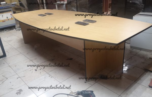 Mesa de conferencia de 3 metros de largo x 1.50mts ancho melamina top engrosado a 1 pulgada con cajas para tomacorrientes