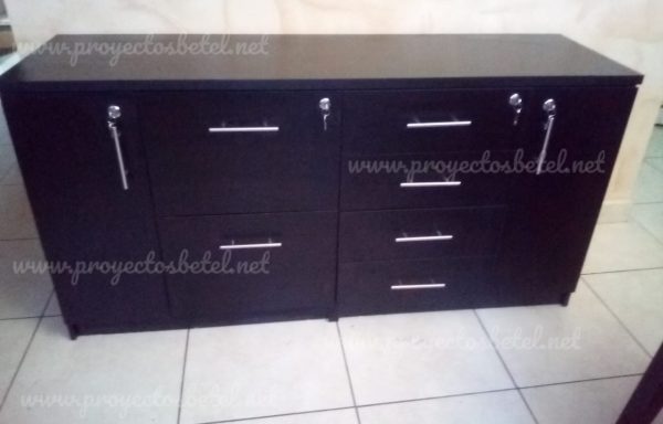 Credenza con gavetas