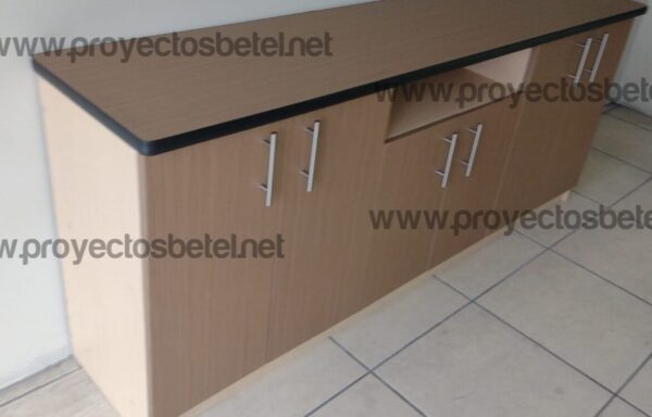 Credenza melamina 2.40mts