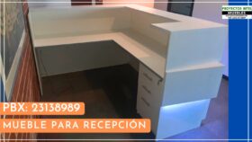 Recepcion en U de melamina