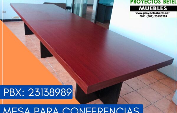 Mesa de conferencias