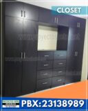 Closet fabricado en melamina por la fabrica de muebles de oficina Proyectos Betel en Guatemala